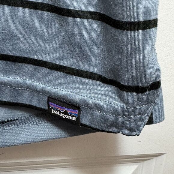 Patagonia Capilene Cool Trail Shirt Mens M Striped Short Sleeve Athletic Top - Picture 7 of 9